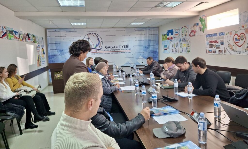 20 de agricultori din Comrat, mai pregătiți pentru succes financiar! 2 471207768 122127873236564674 9218795423206843248 n