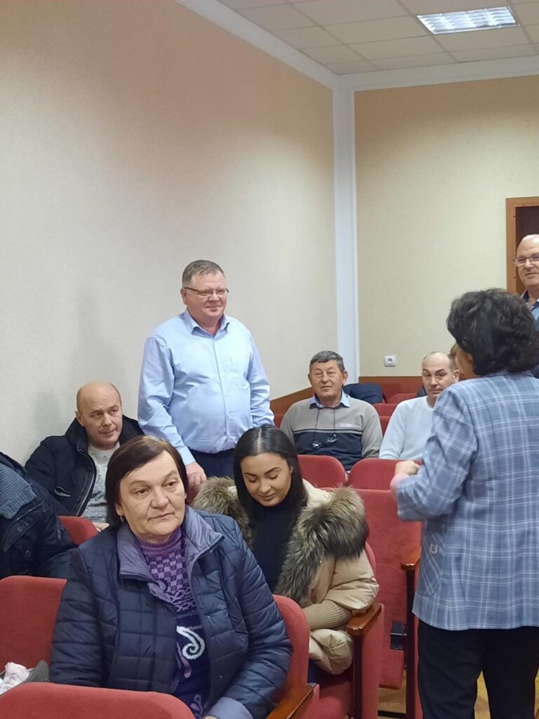 Agricultorii din Edineț, mai pregătiți pentru succes financiar! 1 471580577 122129085674564674 7137377899970505764 n