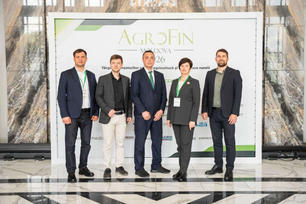 AgroFin 10.jpg compressed